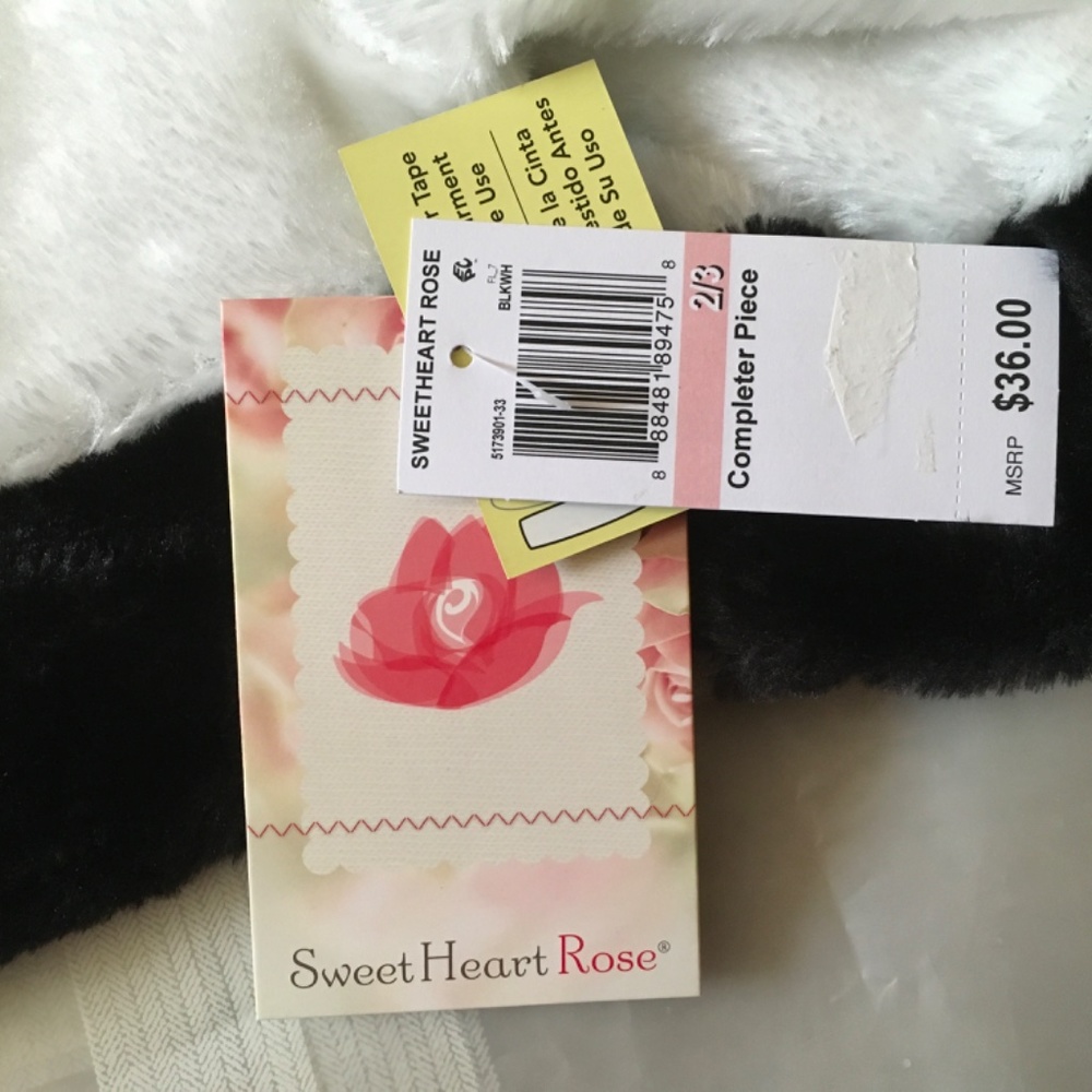 Sweet Heart Rose Toddler Girl Holiday Jacket/cardigan size 2/3. - Picture 5 of 11